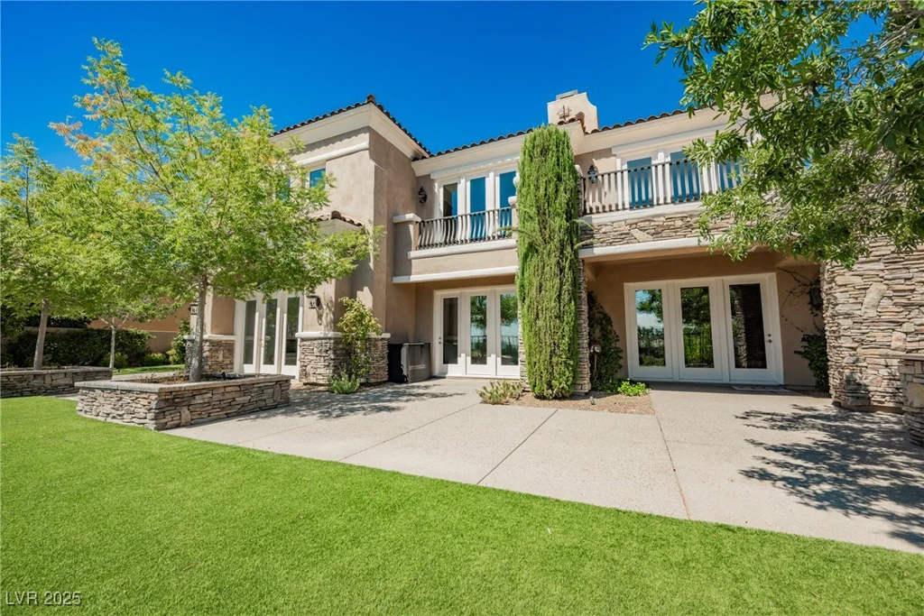 2230 Green Mountain, Las Vegas, NV 89135