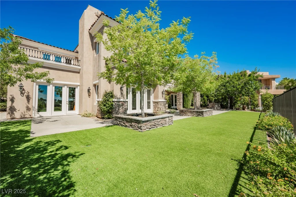 2230 Green Mountain, Las Vegas, NV 89135
