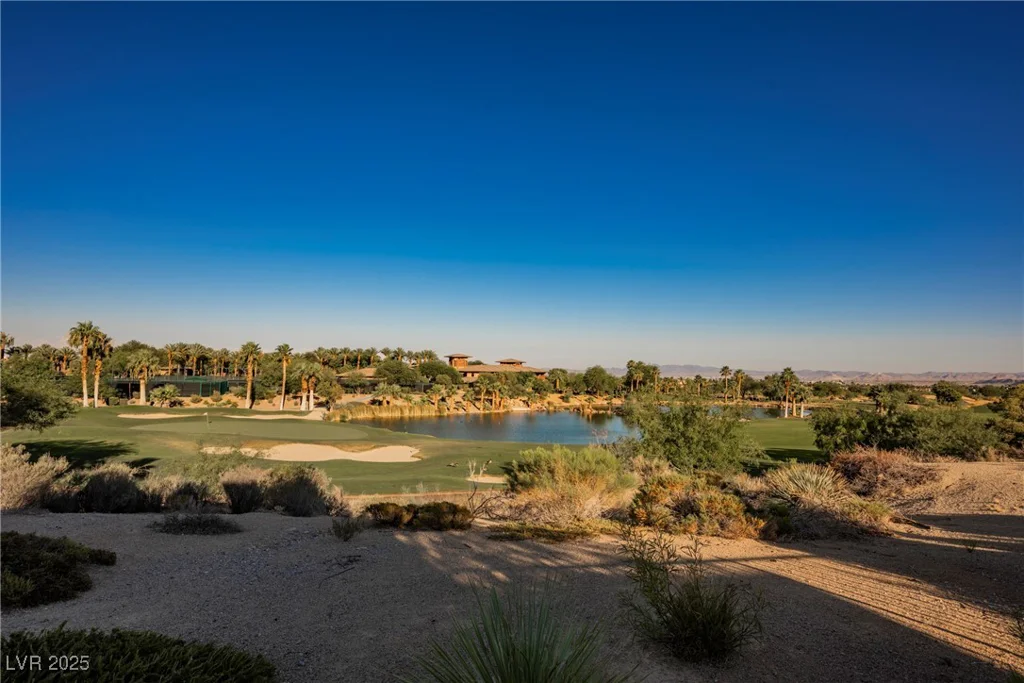 2230 Green Mountain, Las Vegas, NV 89135