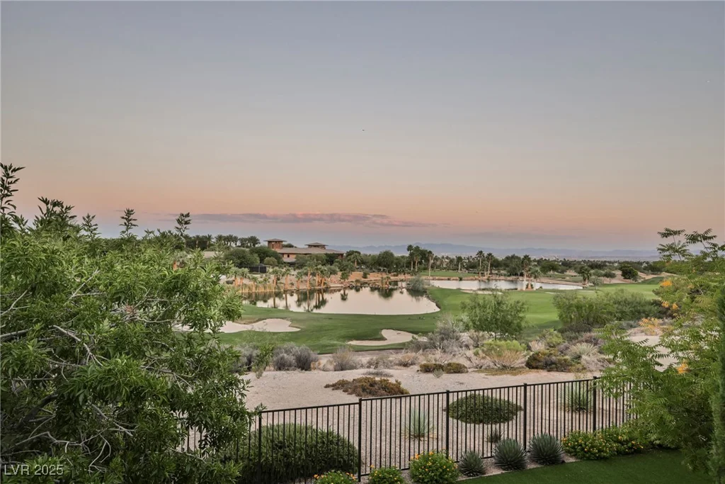 2230 Green Mountain, Las Vegas, NV 89135