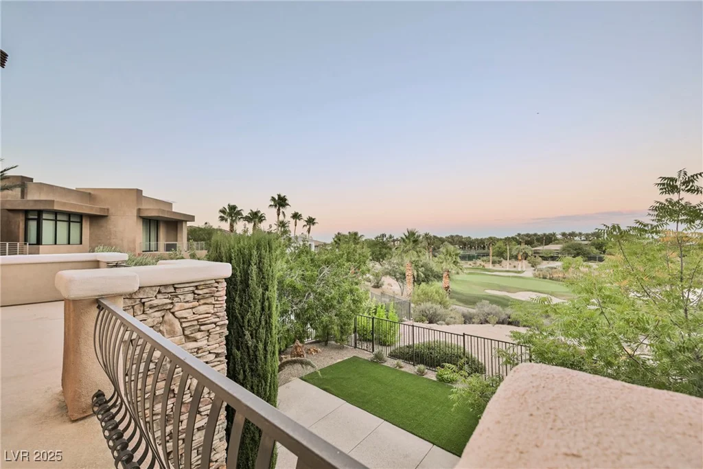 2230 Green Mountain, Las Vegas, NV 89135