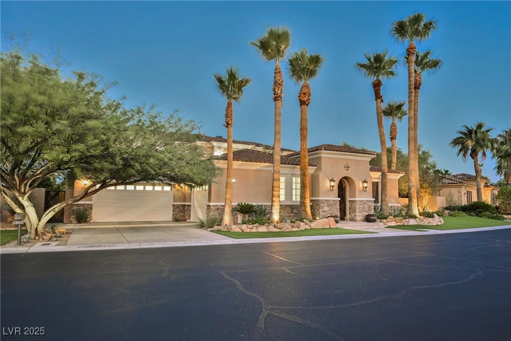 2230 Green Mountain, Las Vegas, NV 89135