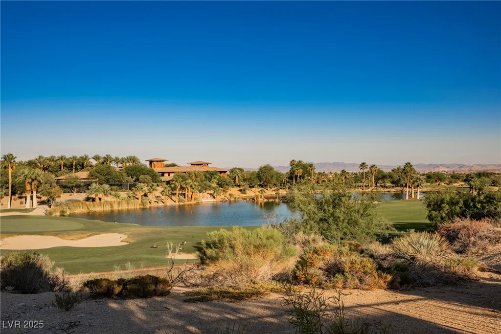 2230 Green Mountain, Las Vegas, NV 89135