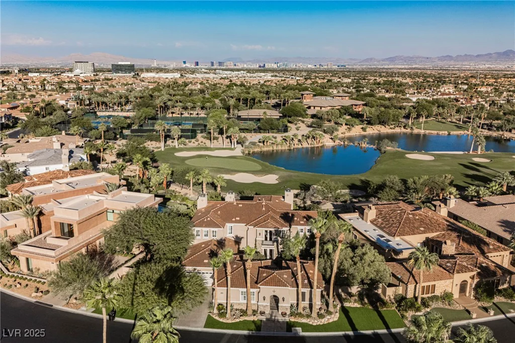 2230 Green Mountain, Las Vegas, NV 89135