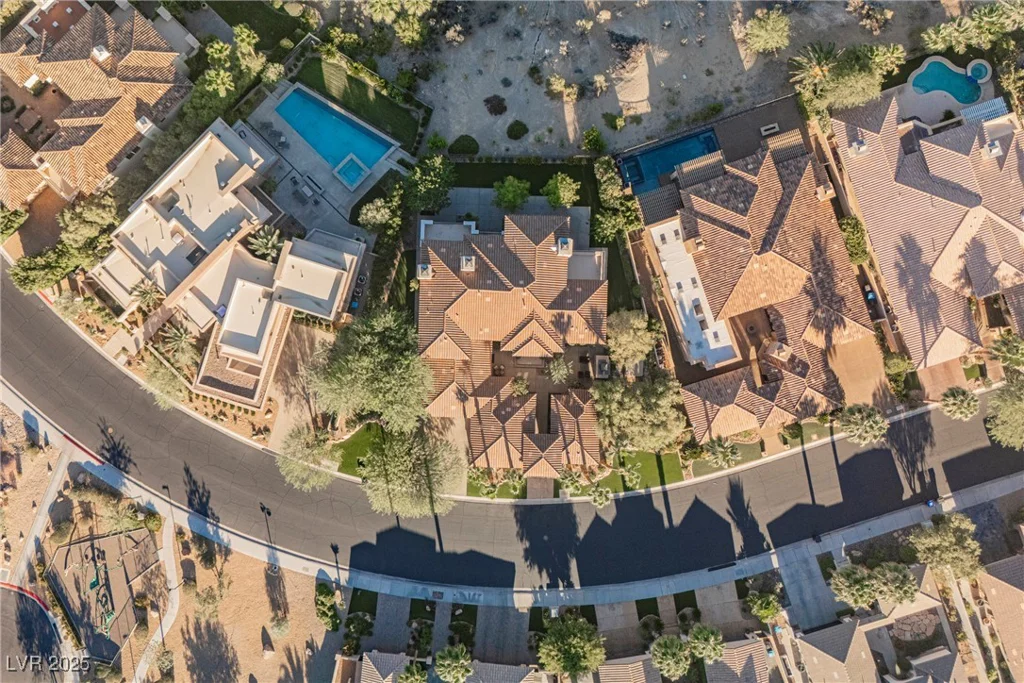 2230 Green Mountain, Las Vegas, NV 89135