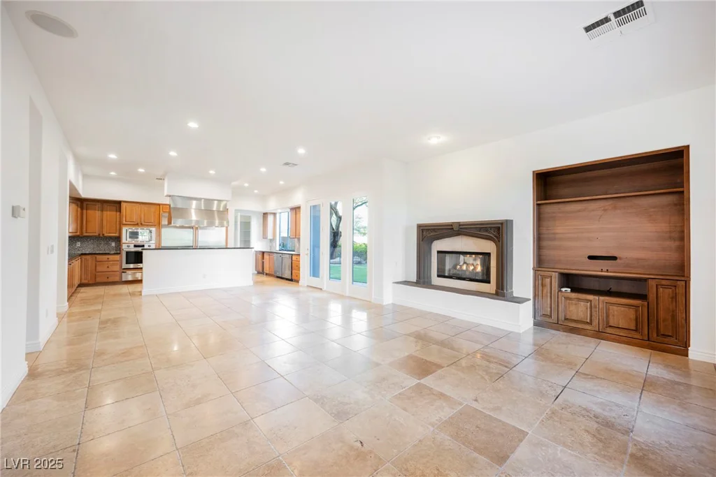 2230 Green Mountain, Las Vegas, NV 89135