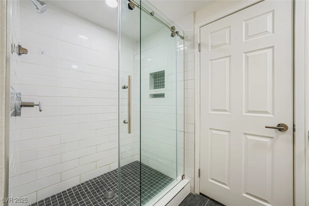 10550 Alexander, Las Vegas, NV 89129