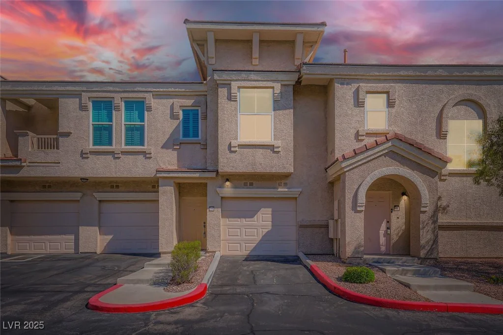 10550 Alexander, Las Vegas, NV 89129