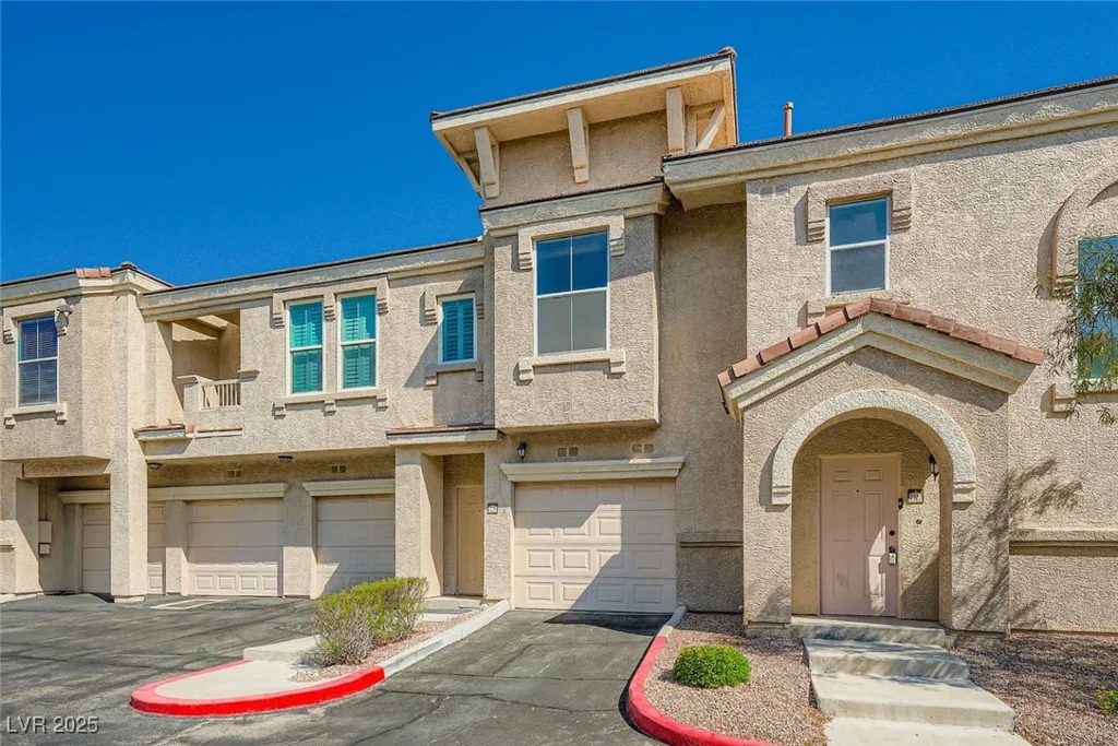 10550 Alexander, Las Vegas, NV 89129