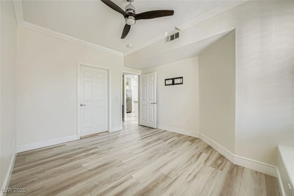 10550 Alexander, Las Vegas, NV 89129