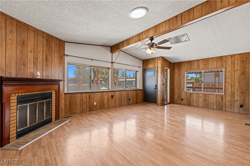 203 Trailzend, Overton, NV 89040