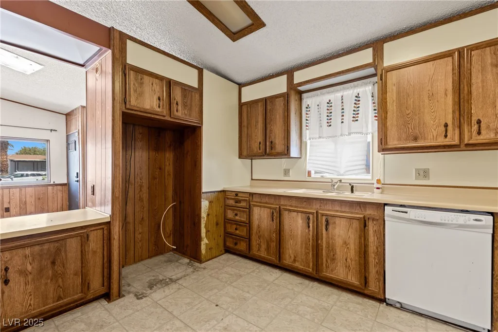 203 Trailzend, Overton, NV 89040