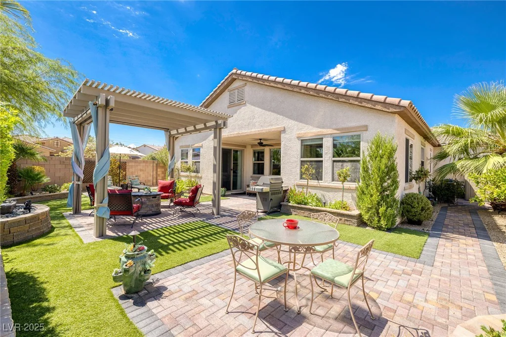 940 Rue Grand Paradis, Henderson, NV 89011