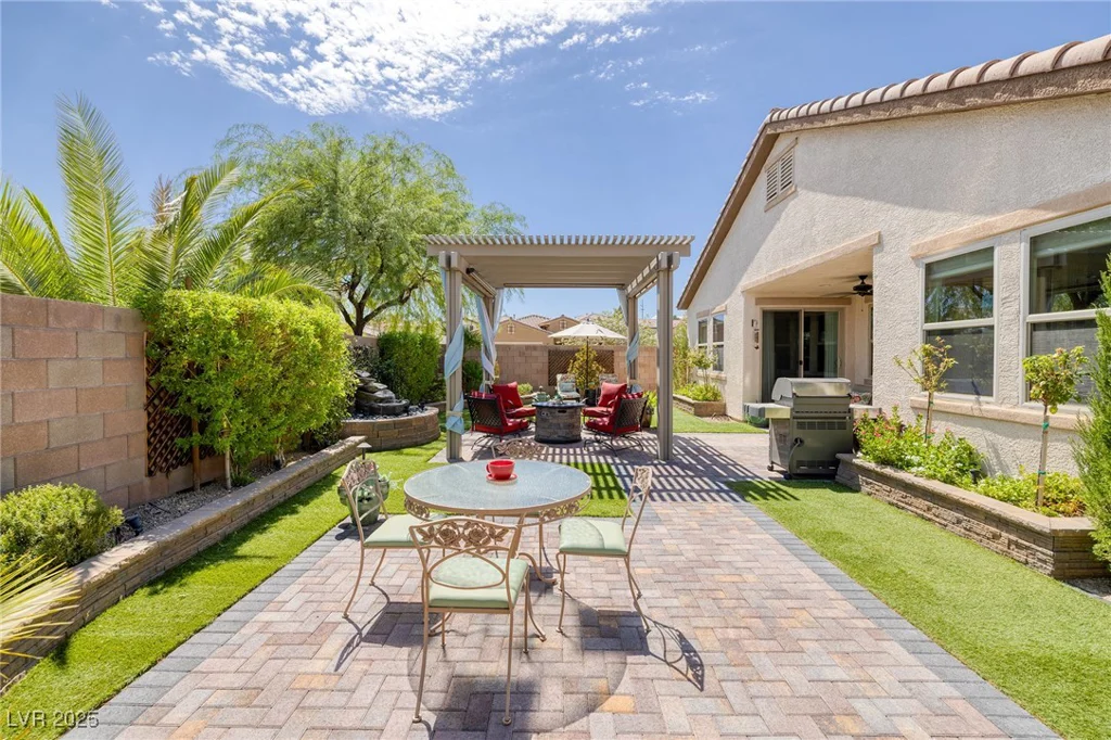 940 Rue Grand Paradis, Henderson, NV 89011