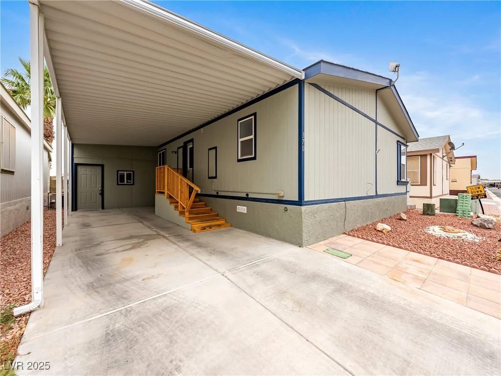 370 Montecito, Pahrump, NV 89048