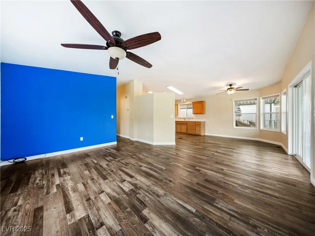 370 Montecito, Pahrump, NV 89048