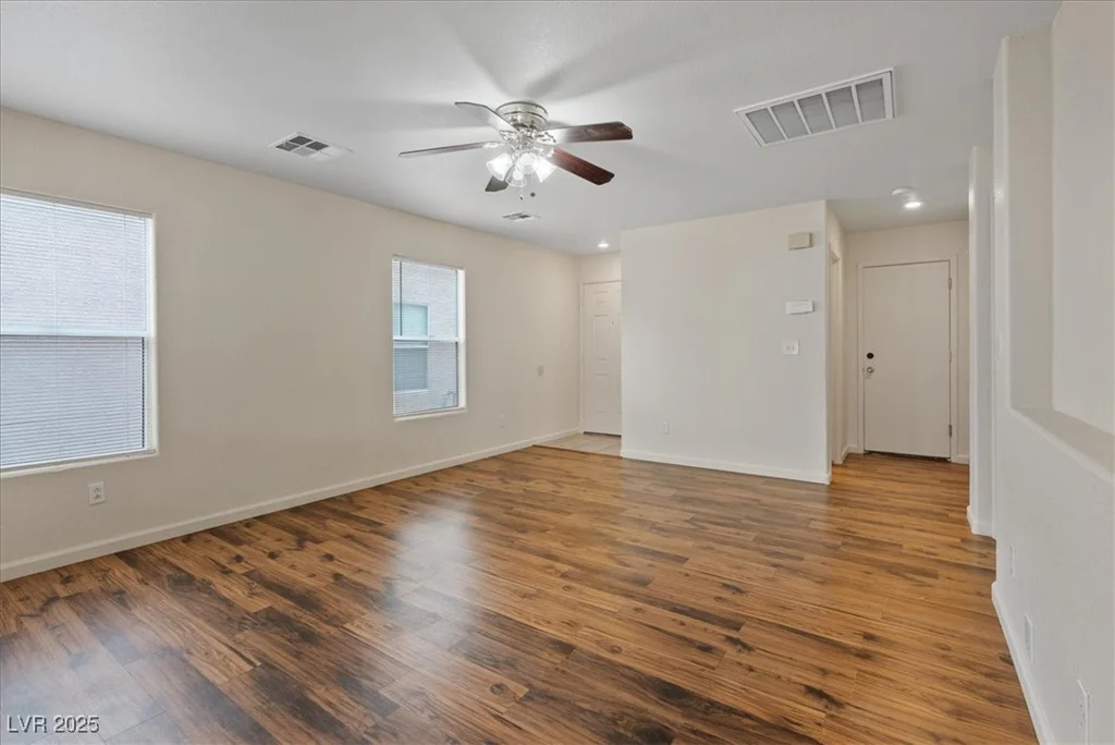 8416 Warthen Meadows, Las Vegas, NV 89131