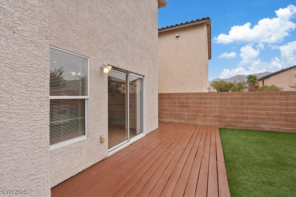 8416 Warthen Meadows, Las Vegas, NV 89131