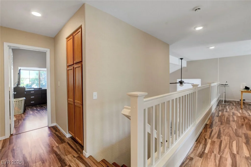 6325 Monarch Creek, Las Vegas, NV 89130