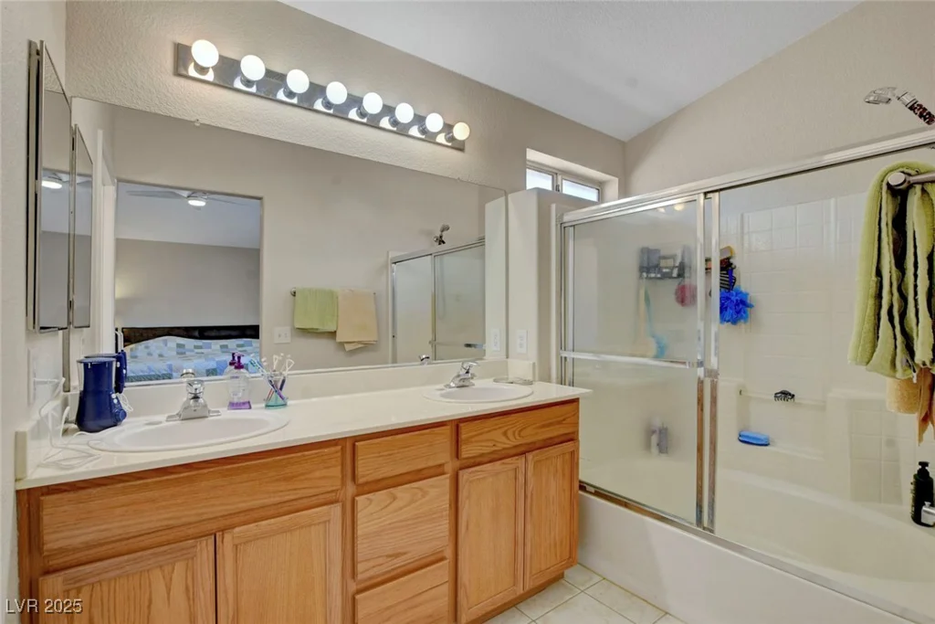 6325 Monarch Creek, Las Vegas, NV 89130