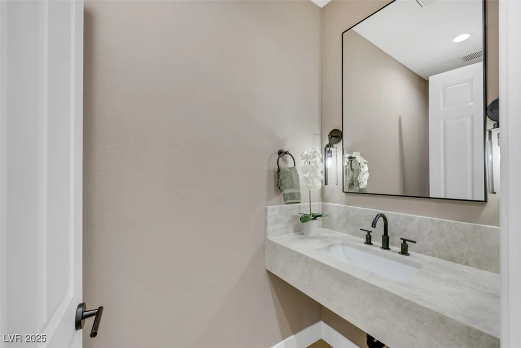 2621 Spalding, Las Vegas, NV 89134
