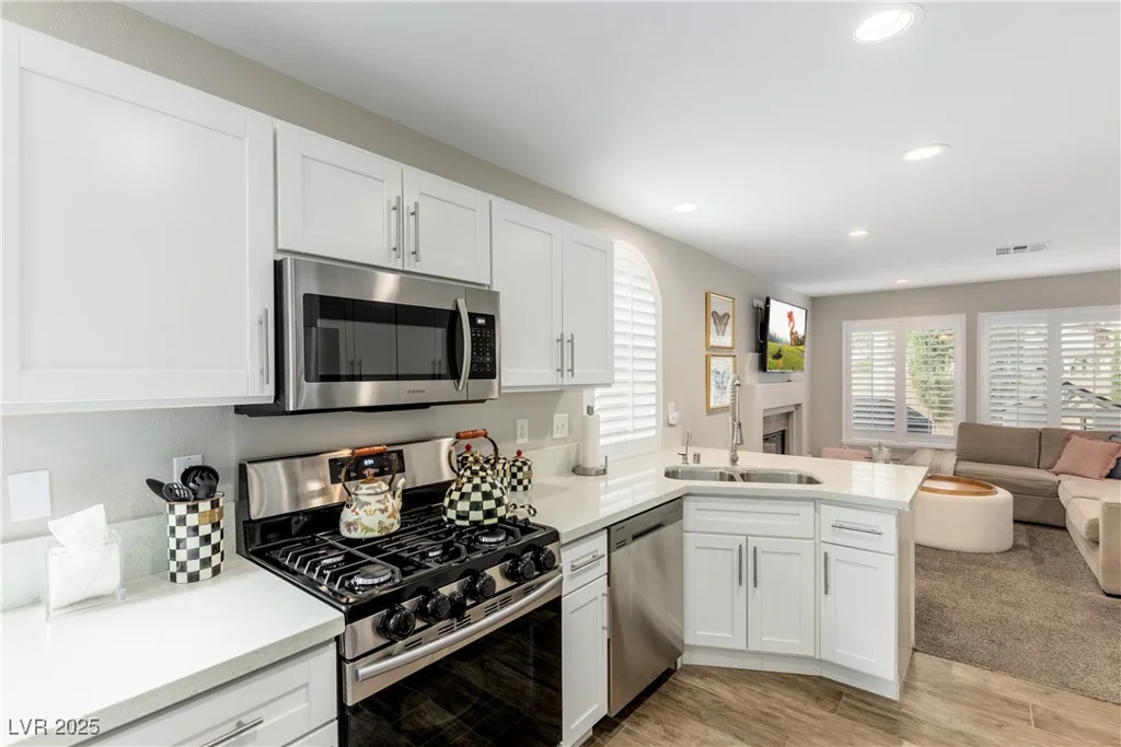 9573 World Cup, Las Vegas, NV 89117