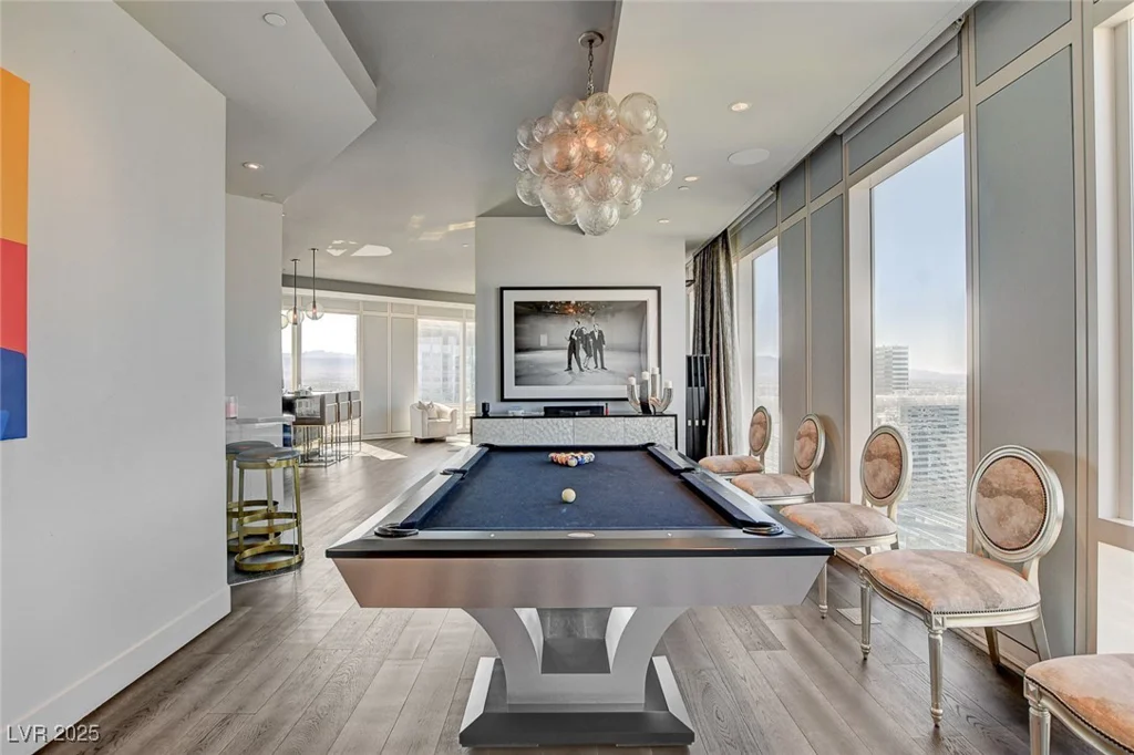 3750 LAS VEGAS BL, Las Vegas, NV 89158