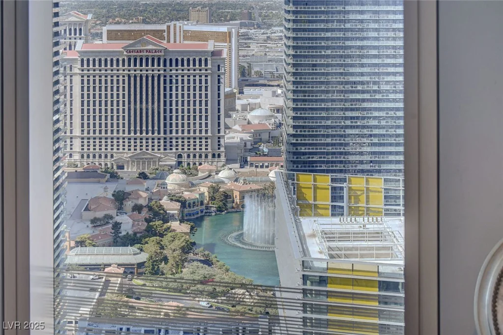 3750 LAS VEGAS BL, Las Vegas, NV 89158