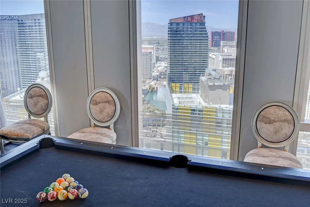 3750 LAS VEGAS BL, Las Vegas, NV 89158