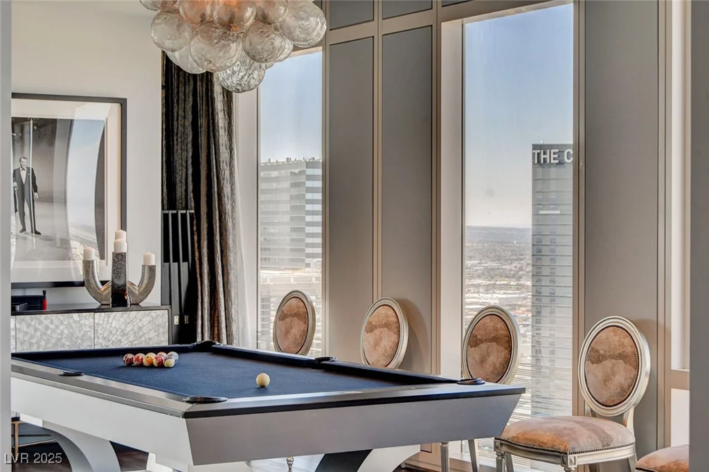 3750 LAS VEGAS BL, Las Vegas, NV 89158