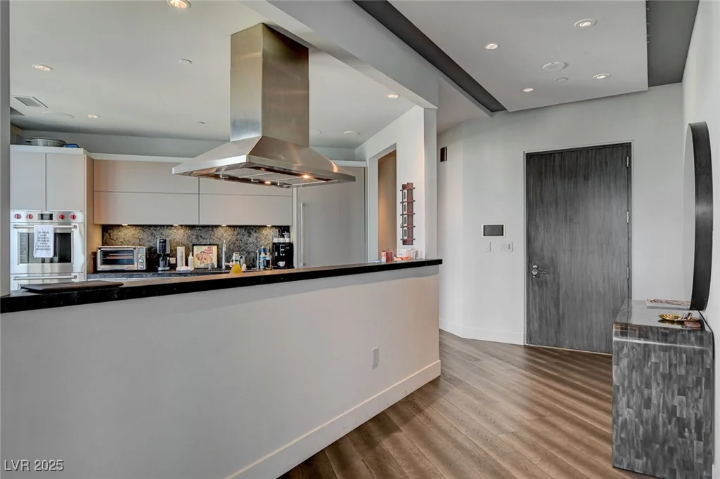 3750 LAS VEGAS BL, Las Vegas, NV 89158