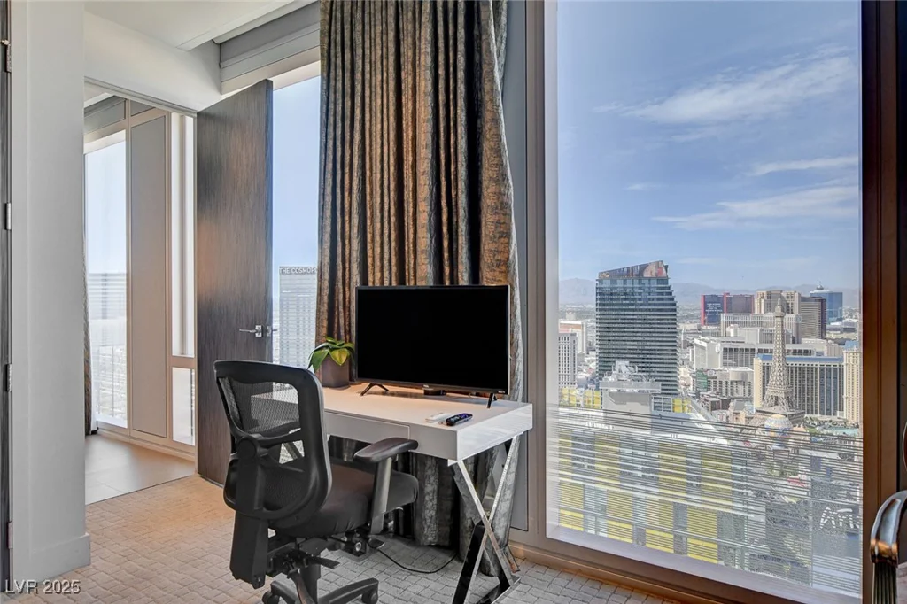 3750 LAS VEGAS BL, Las Vegas, NV 89158