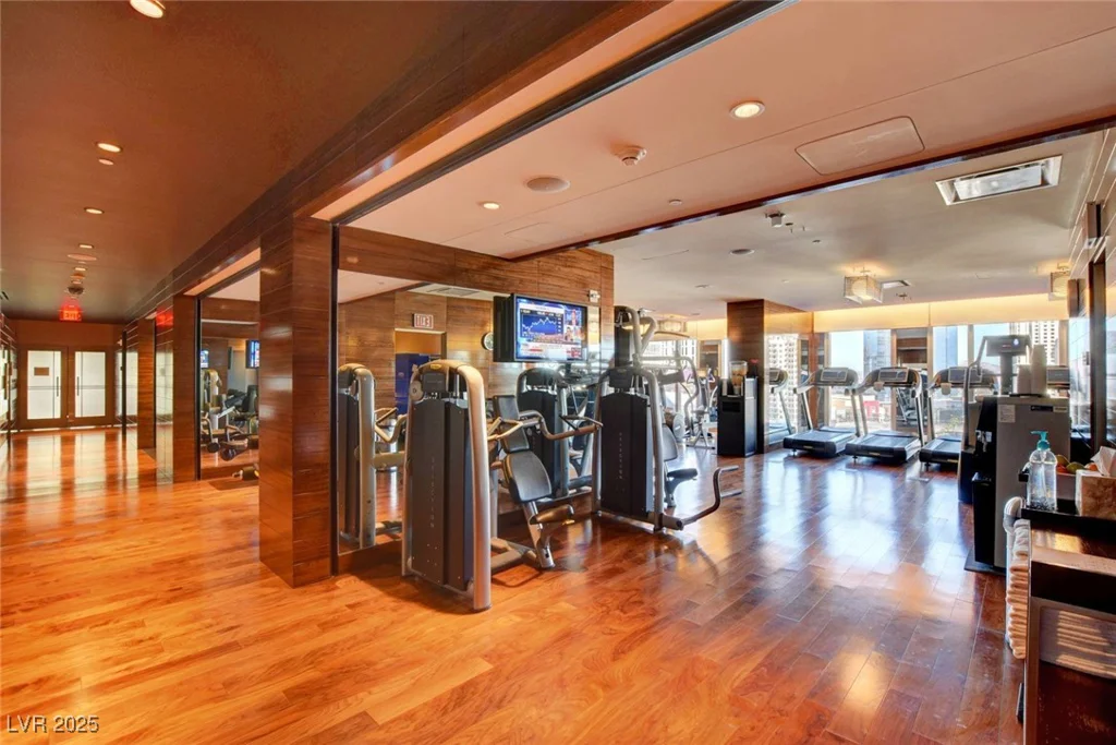 3750 LAS VEGAS BL, Las Vegas, NV 89158