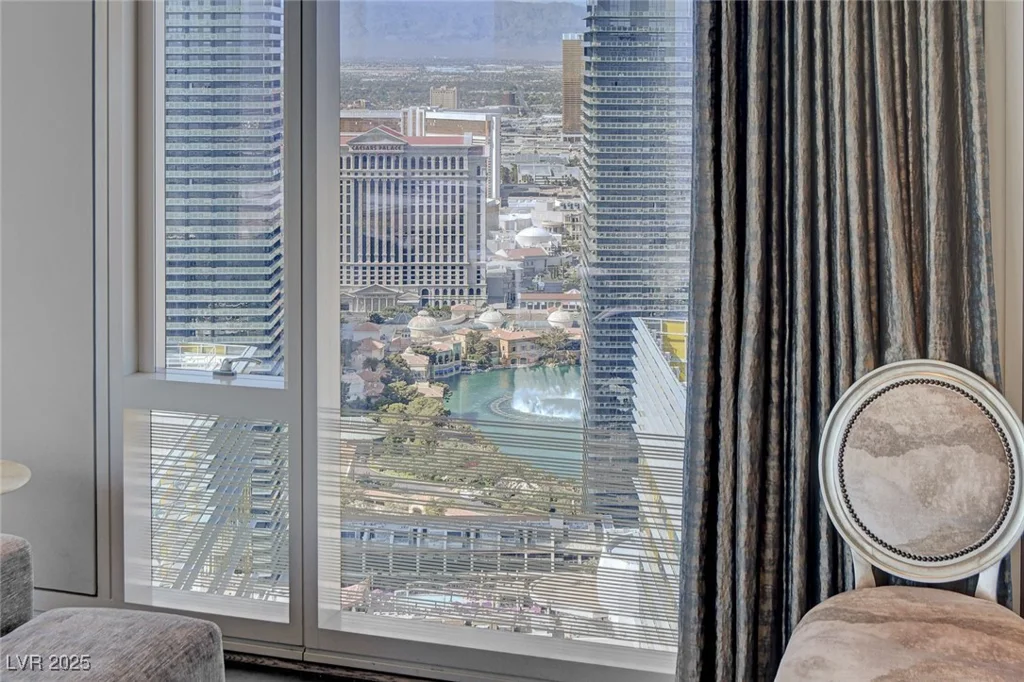 3750 LAS VEGAS BL, Las Vegas, NV 89158