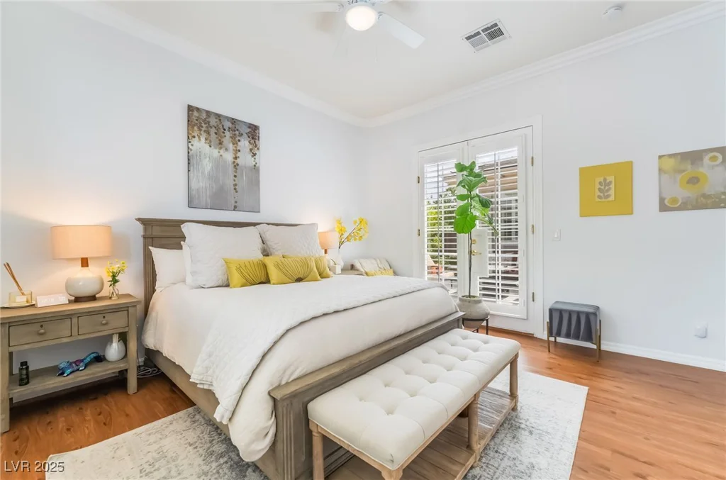 10457 Abbotsbury, Las Vegas, NV 89135