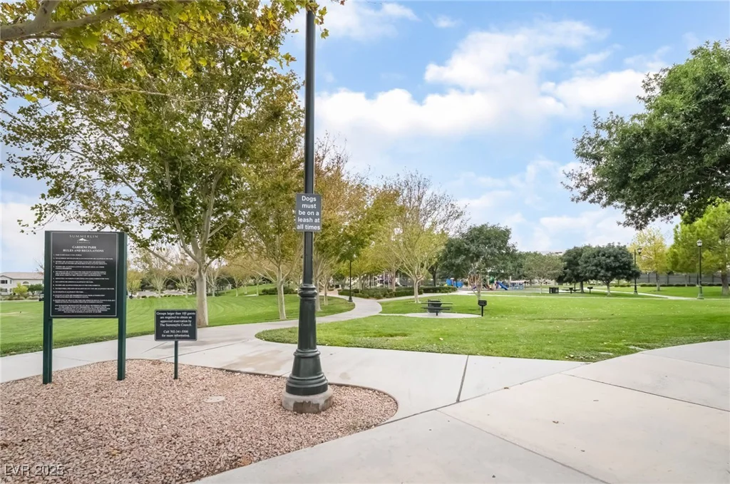 10457 Abbotsbury, Las Vegas, NV 89135