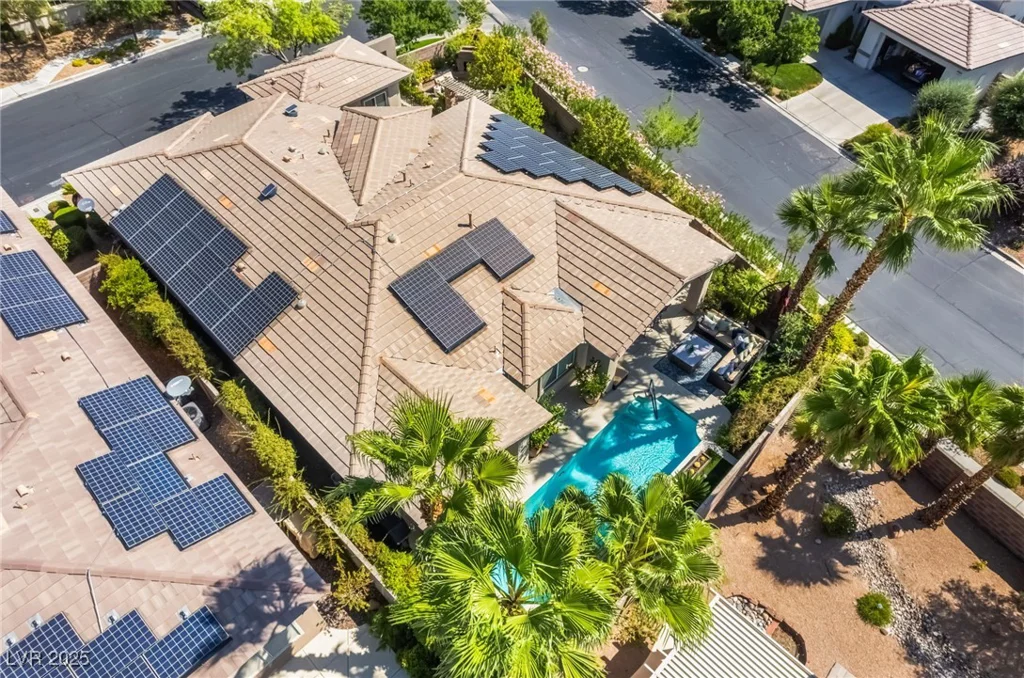 10457 Abbotsbury, Las Vegas, NV 89135
