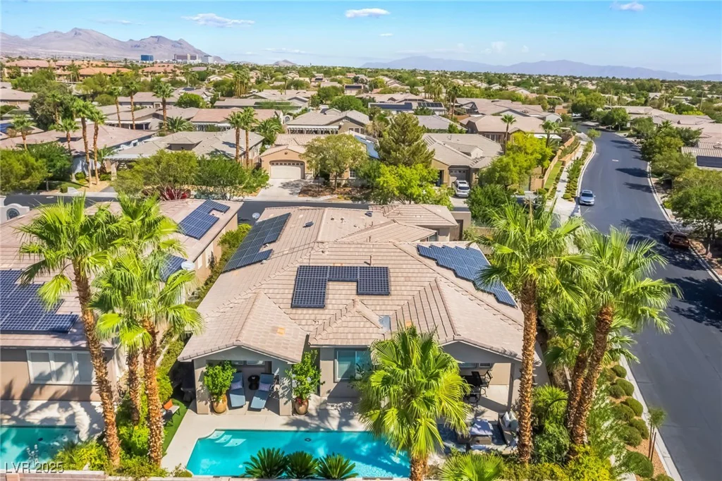 10457 Abbotsbury, Las Vegas, NV 89135
