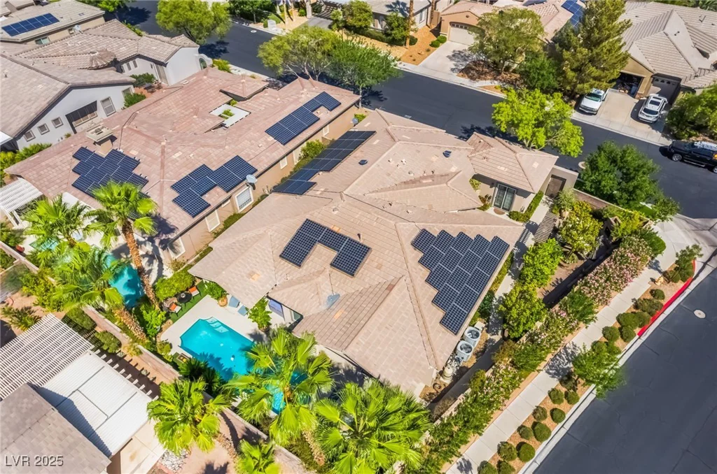 10457 Abbotsbury, Las Vegas, NV 89135