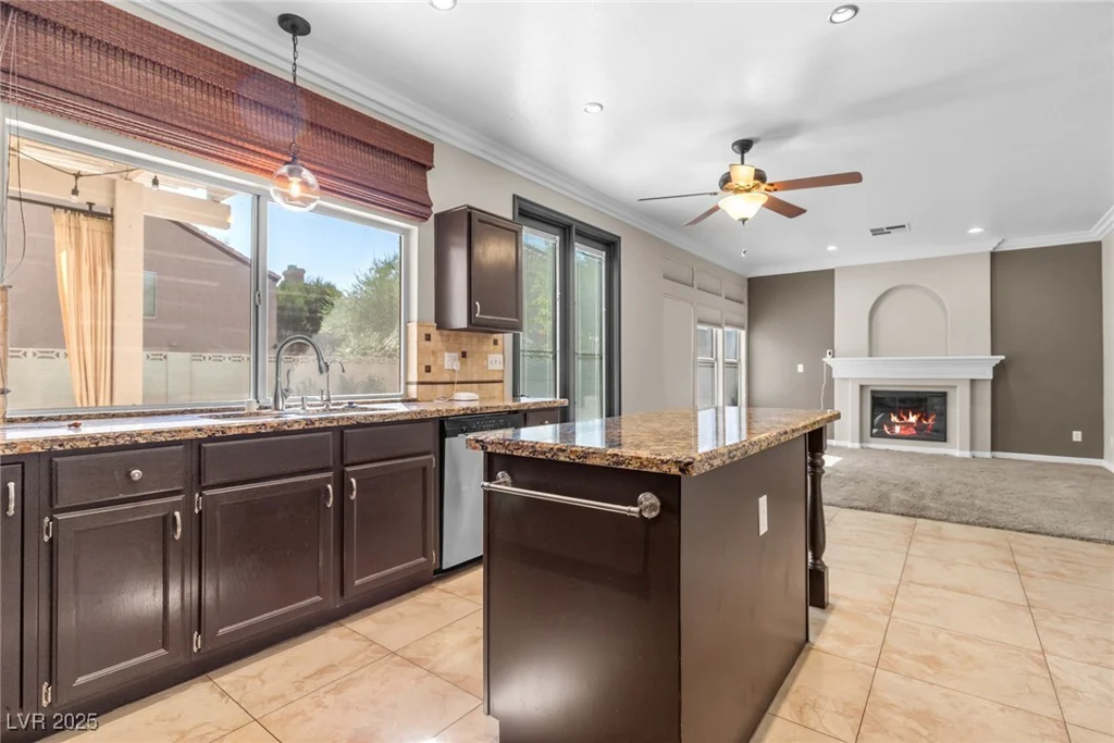 20 Lantern Glow, Henderson, NV 89074