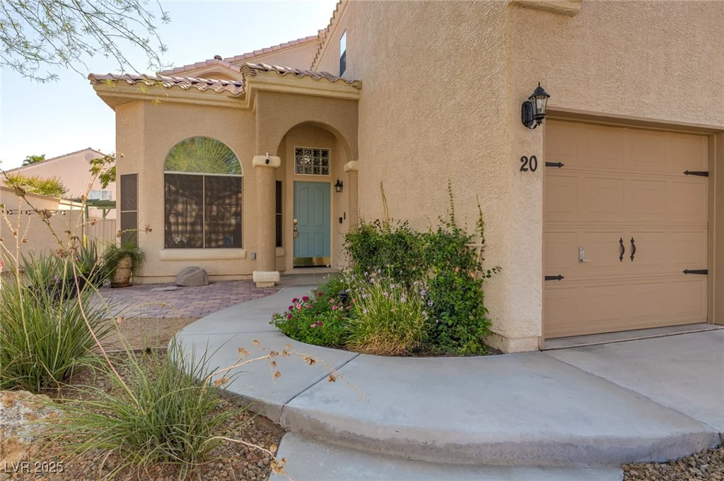 20 Lantern Glow, Henderson, NV 89074
