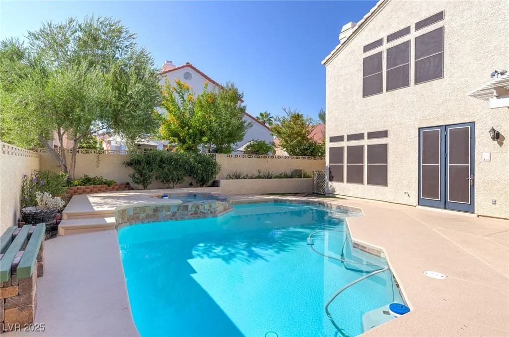 20 Lantern Glow, Henderson, NV 89074