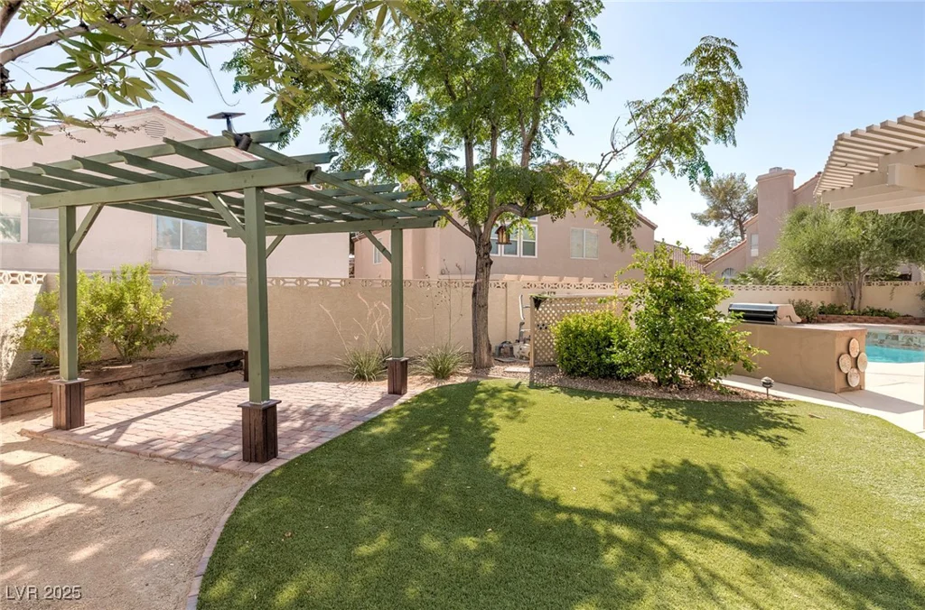 20 Lantern Glow, Henderson, NV 89074