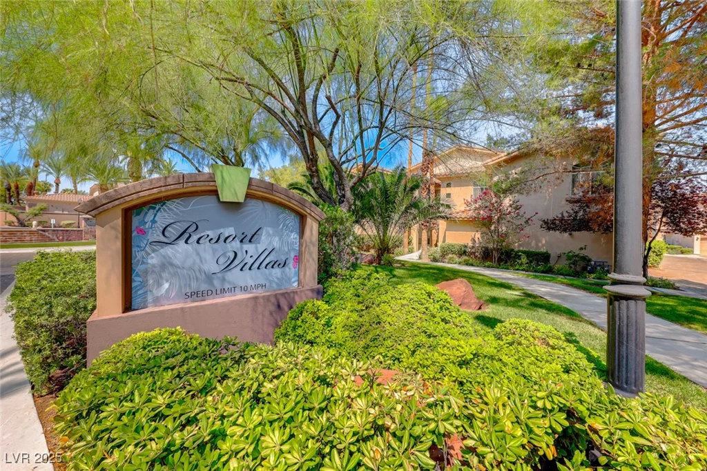 2050 Warm Springs, Henderson, NV 89014