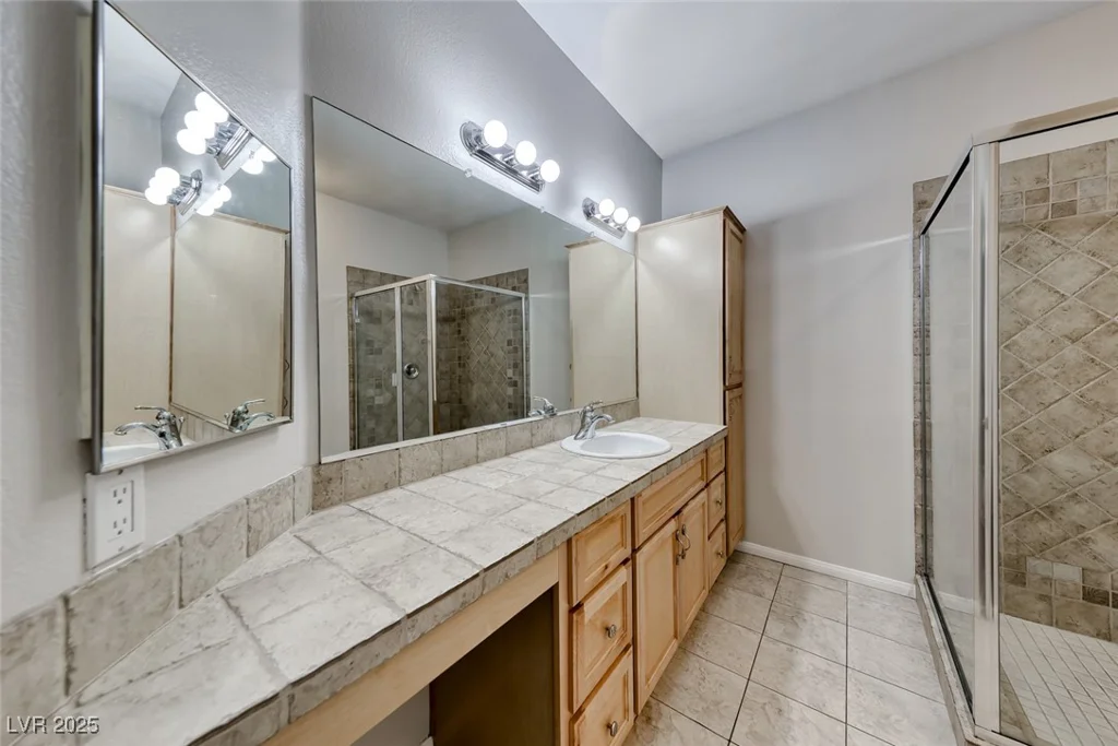 2050 Warm Springs, Henderson, NV 89014