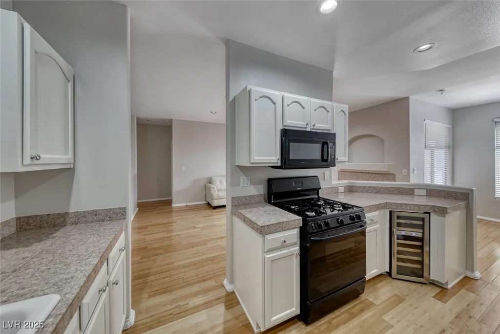 2050 Warm Springs, Henderson, NV 89014