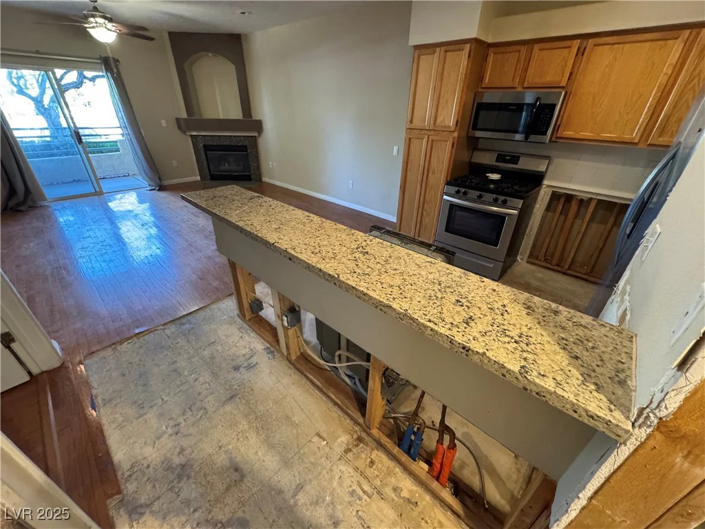 5415 Harmon, Las Vegas, NV 89103