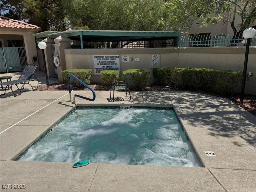 5415 Harmon, Las Vegas, NV 89103