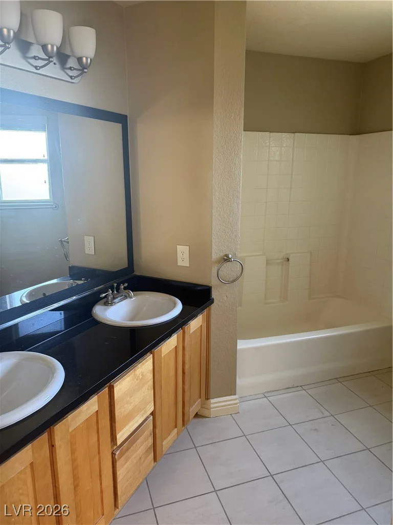 8400 Charleston, Las Vegas, NV 89117