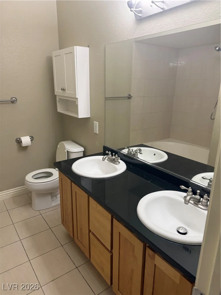 8400 Charleston, Las Vegas, NV 89117